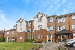 PHOTOS SHOW GENERAL VIEW OF RETIREMENT DEVELOPMENT- click for photo gallery